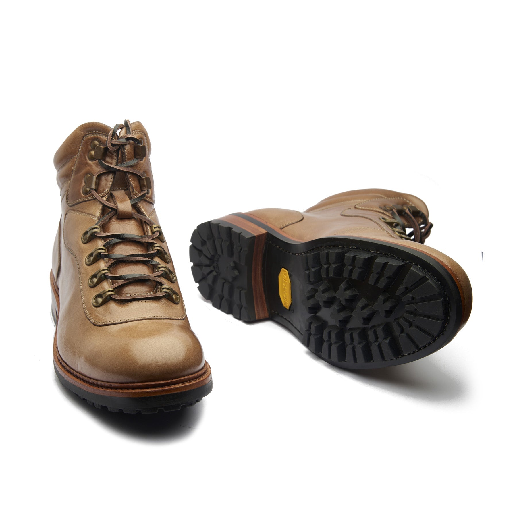 Bulwark, Trek Boot - Chromexcel Natural | Hand Welted