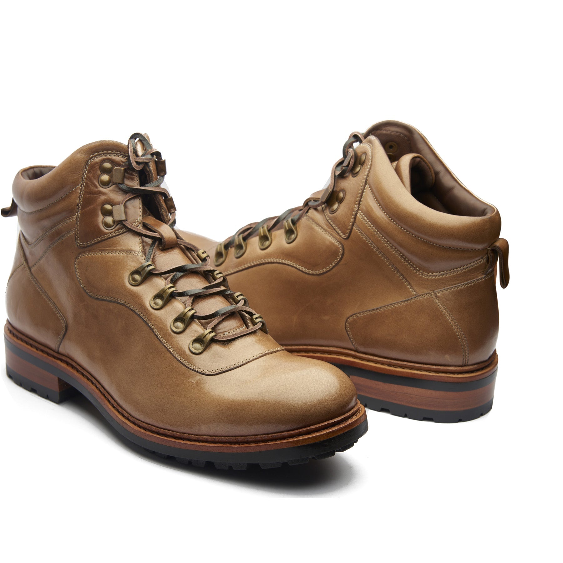 Bulwark, Trek Boot - Chromexcel Natural | Hand Welted