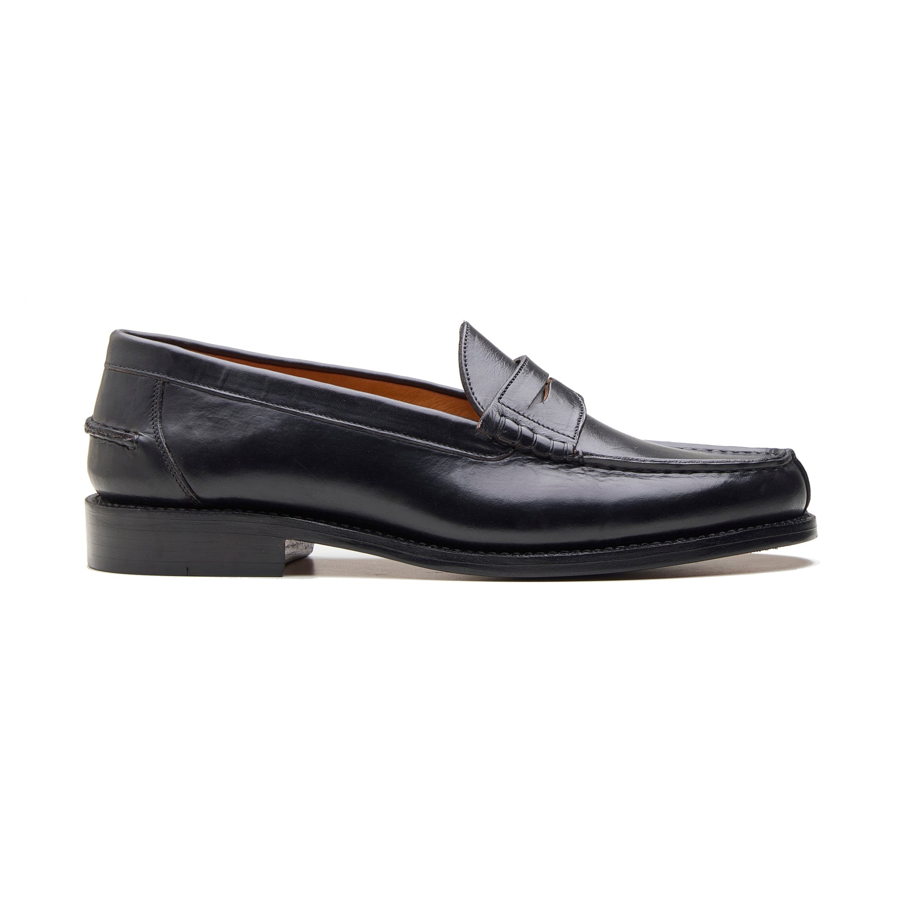 Niagara, Norwegian Split Toe Loafer - Black Chromexcel | Goodyear Welt