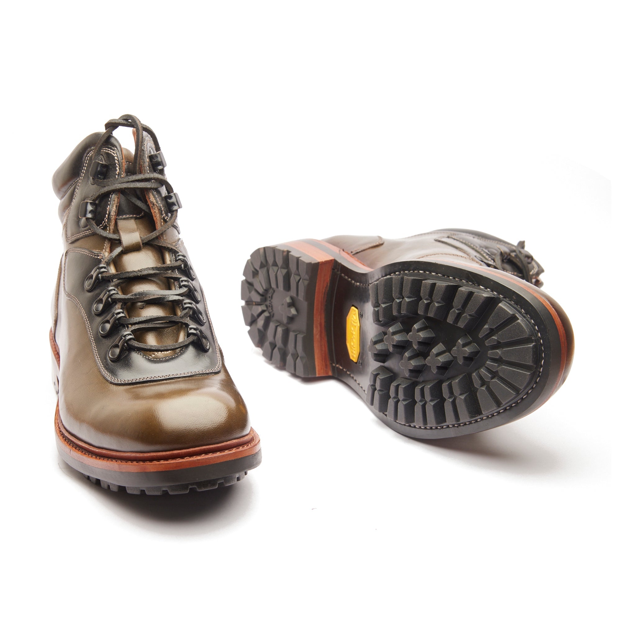 Bulwark, Trek Boot - Green Horserump | Hand Welted