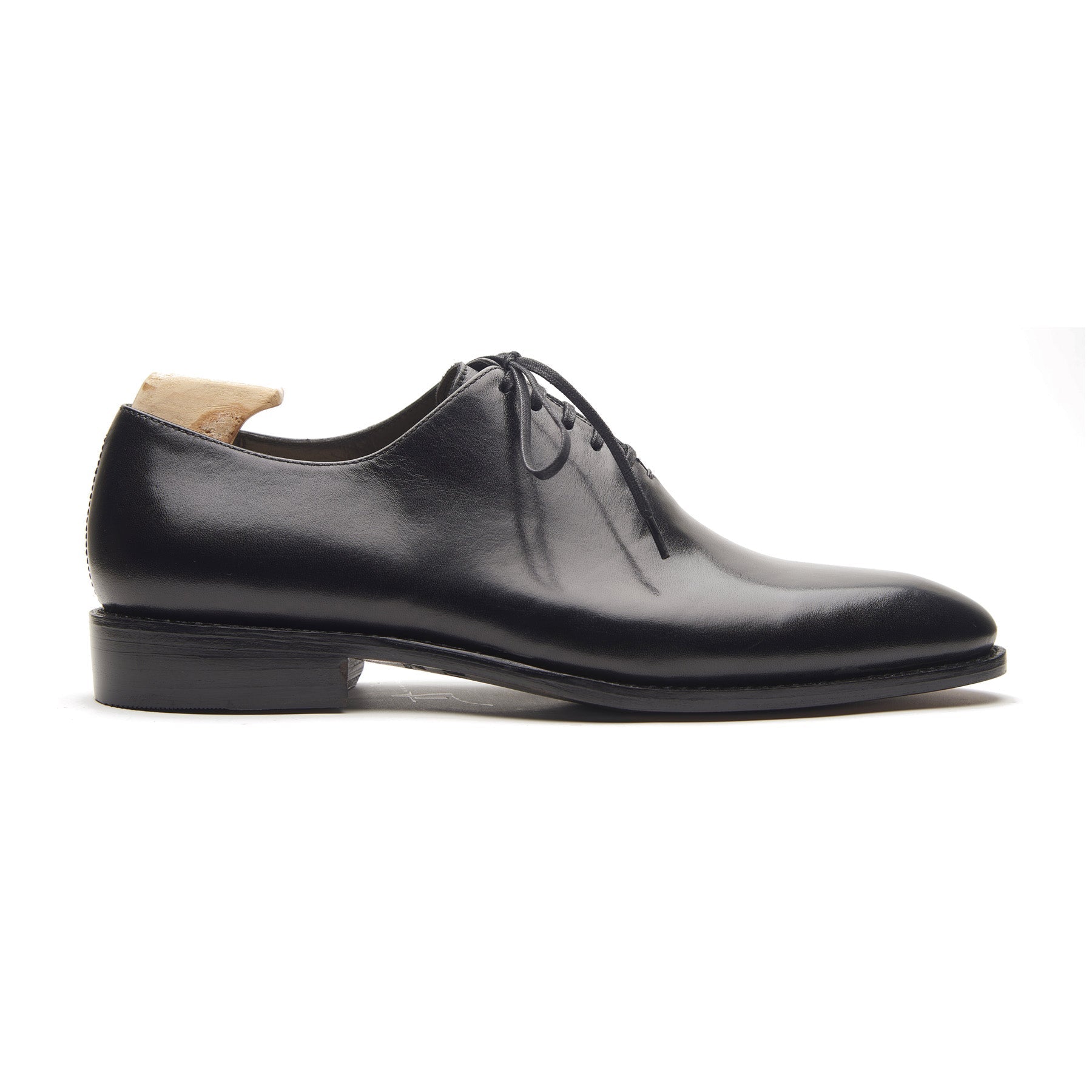Valentin, Whole-Cut Oxford - Black | Hand Welted | Classics Collection
