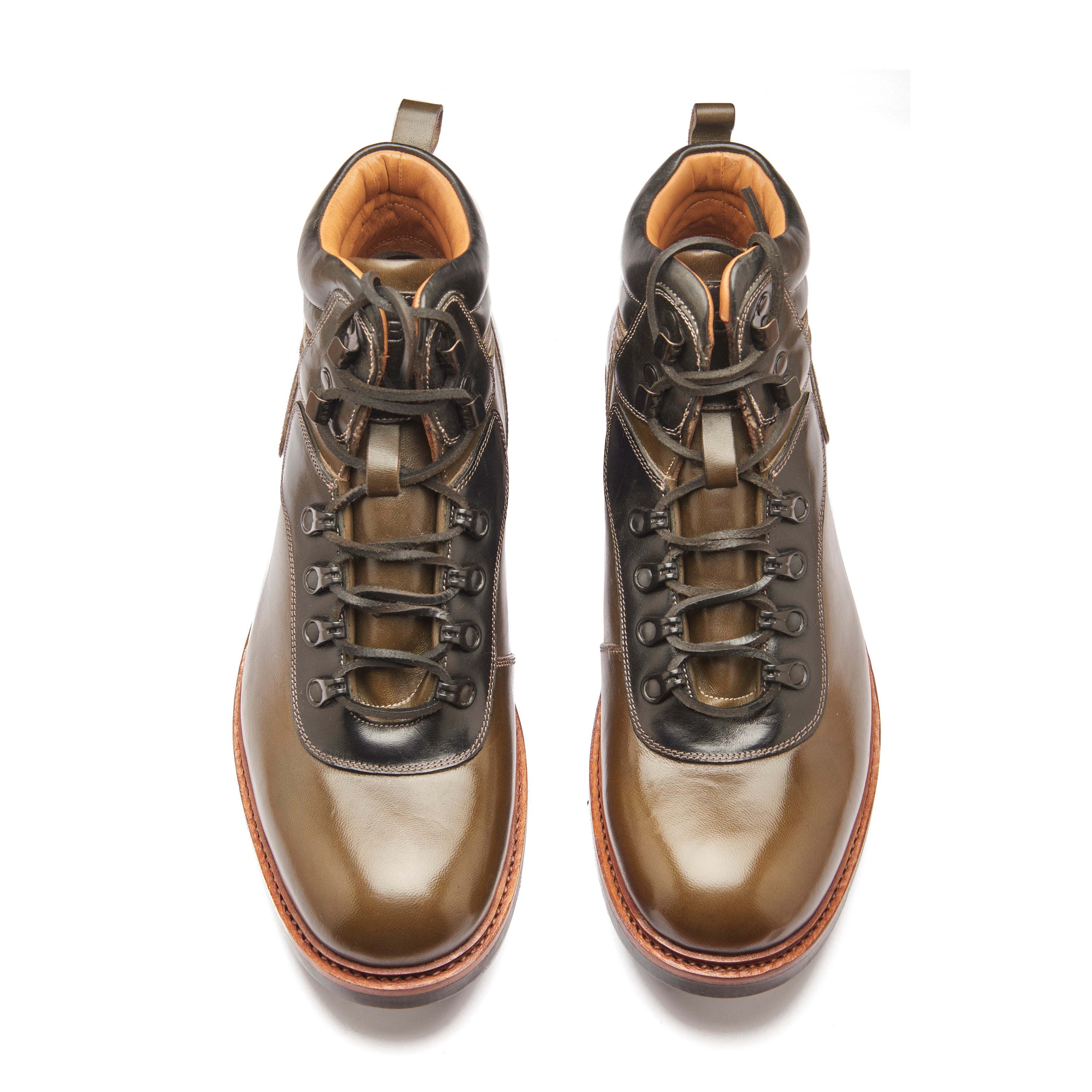 Bulwark, Trek Boot - Green Horserump | Hand Welted